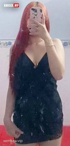 chim-gan-bi-duoc-vo-dam-bu-mut-nac-em-moi-suong-hinh-11