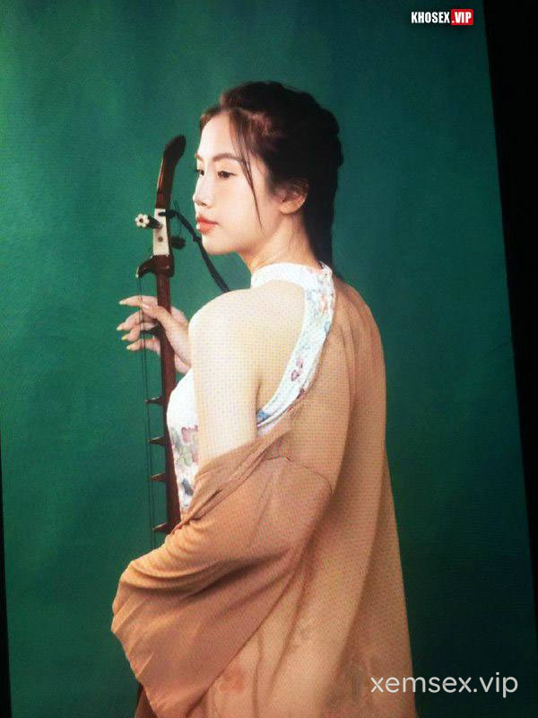 chong-xam-tro-dit-vo-minh-day-ren-ri-cuc-nung-full-clip-pic-hinh-05