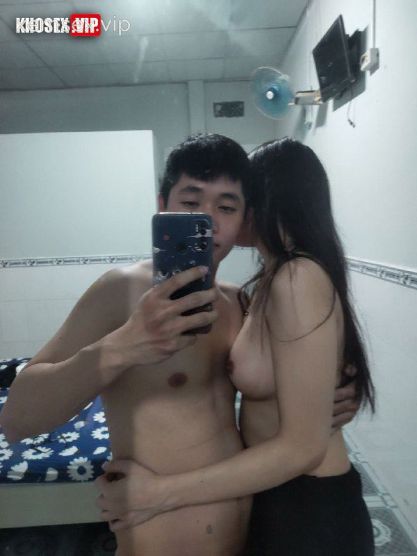 clip-sex-em-deo-kinh-vay-xanh-xinh-dam-dang-ngon-cuc-hot-full-clip-pic-phan-2-hinh-07