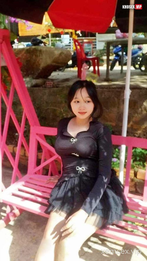clip-sex-viet-du-xuat-tinh-vao-lon-em-huynh-mi-suong-co-giat-rung-ca-buom-full-clip-pic-phan-2-hinh-11