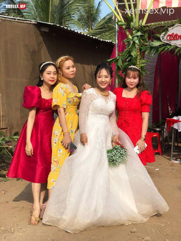 clip-sex-viet-vo-chong-binh-duong-dit-vo-len-dinh-6-lan-trong-1-dem-xuat-tinh-ngap-buom-phan-2-hinh-01