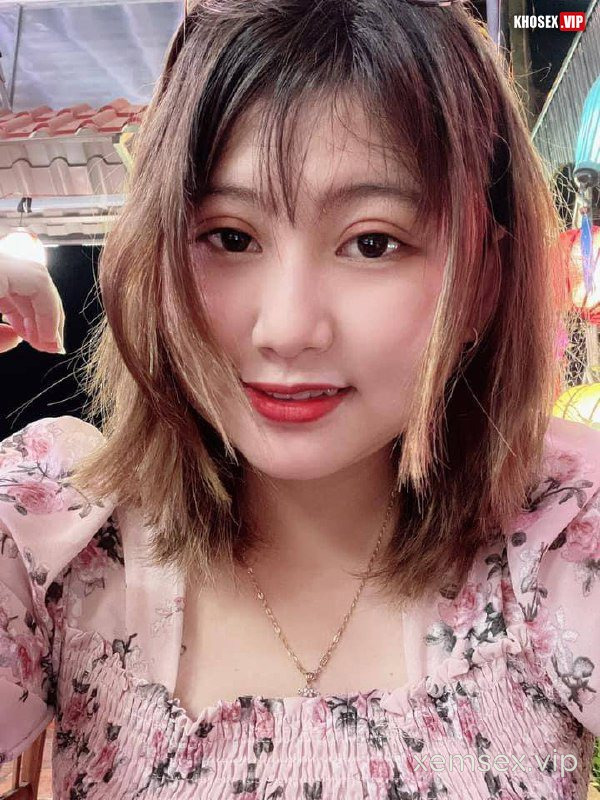 em-nguoi-yeu-chubby-vu-sung-trau-dap-cuc-sung-trong-khach-san-hinh-03