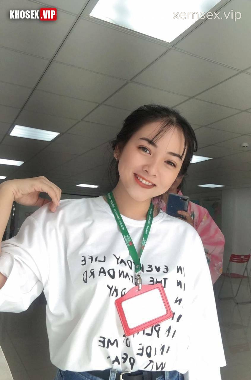 lo-clip-sex-be-nhi-vu-to-cuoi-ngua-voi-nguoi-yeu-ren-ri-hinh-07