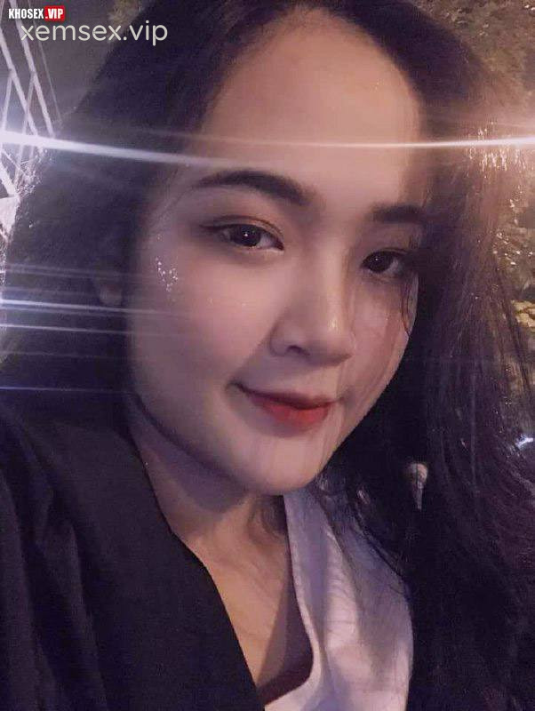 lo-clip-sex-em-hoc-sinh-deo-kinh-mac-ao-dai-dit-voi-ban-trai-full-clip-pic-hinh-09