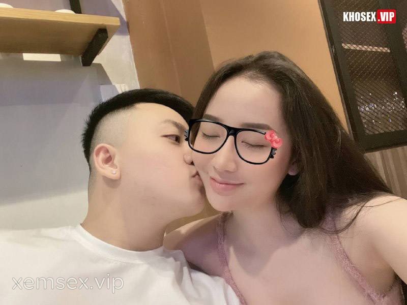 lo-clip-sex-em-yen-do-co-chu-shop-de-thuong-ban-moi-update-04-2025-hinh-06
