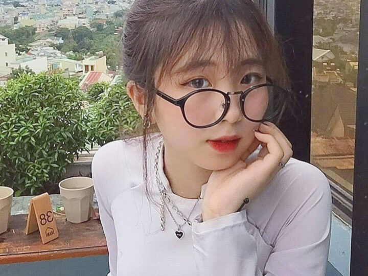 Ảnh 3 của Lộ clip sex Hot IG Nguyễn Uyên Trang 40k follow (Full Clip + Pic)