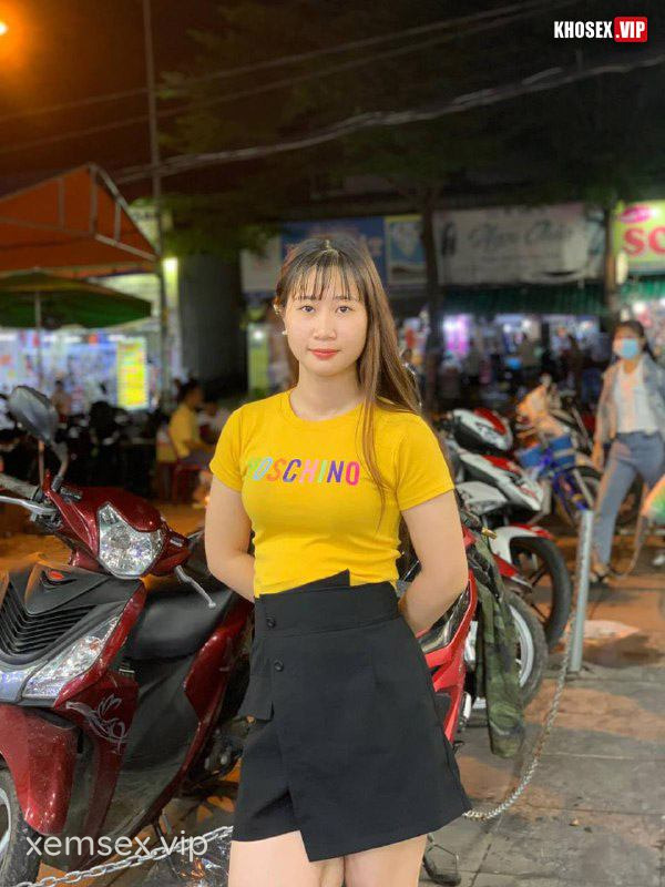 thanh-nien-xam-tro-dit-manh-vao-chiec-lon-dam-cua-vo-hinh-03