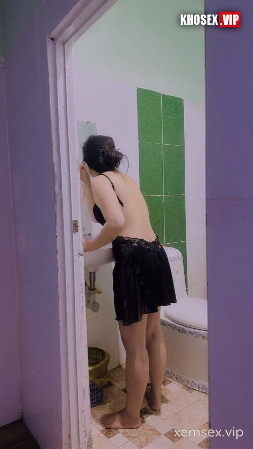 vo-dam-mac-do-sexy-makeup-nhin-khong-duoc-doggy-lien-vai-nhai-hinh-04